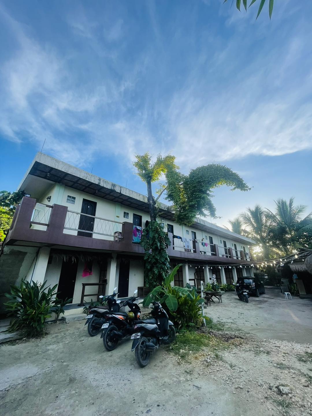 Motor rental photo 5